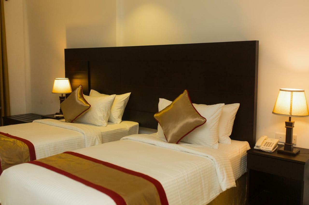 Saveira Colombo Hotel Eksteriør billede